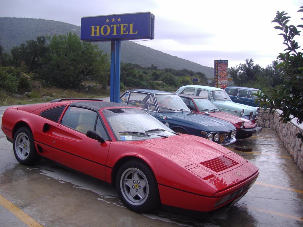 Hotel Zlatni Lav Martinšćica 외부 사진