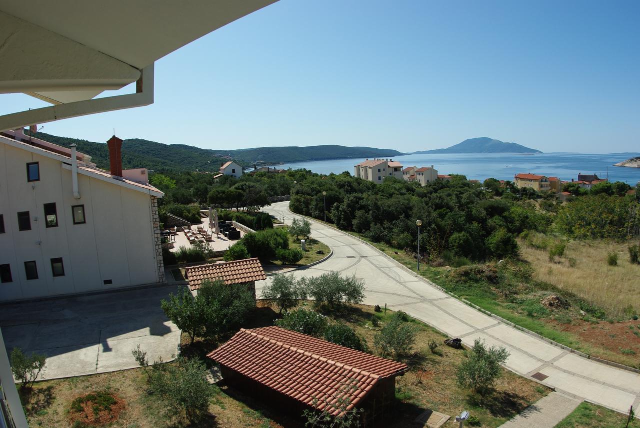 Hotel Zlatni Lav Martinšćica 외부 사진